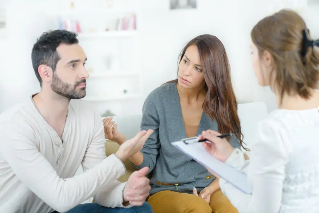 Avoiding Common Pitfalls: Lessons from Experienced Mediators Consett
